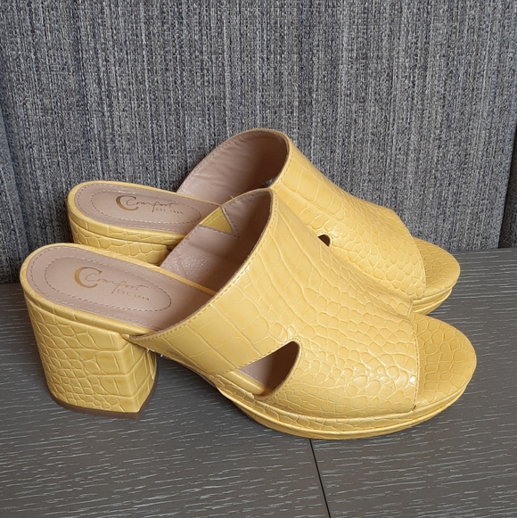 C. Est. 1946 Shoes - C. Est 1946 Yellow Croc-Embossed Open-Toe Block Heel Mule